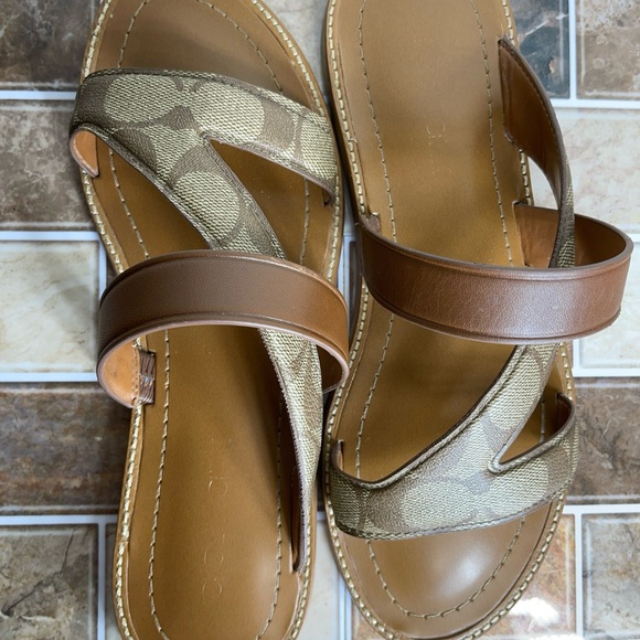 COACH Harlan Beige/Khaki Sandals Preowned Size 7 - Picture 6 of 16